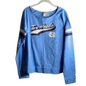 Champion Blue NC Tar Heels Long Sleeve Round Neckline Sweatshirt Size Medium